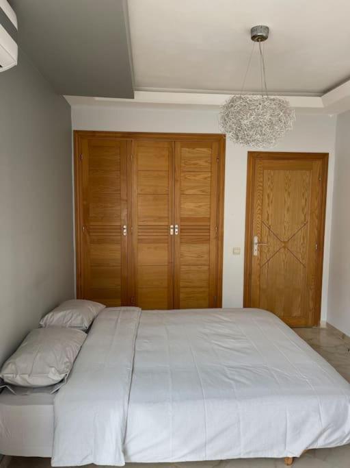 Big Luxury Apartment Near Airport Nouaceur ภายนอก รูปภาพ